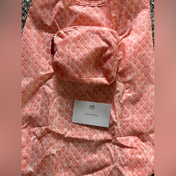 Coach Fold Into Itself Light Weight Bag - Picture 5 of 5